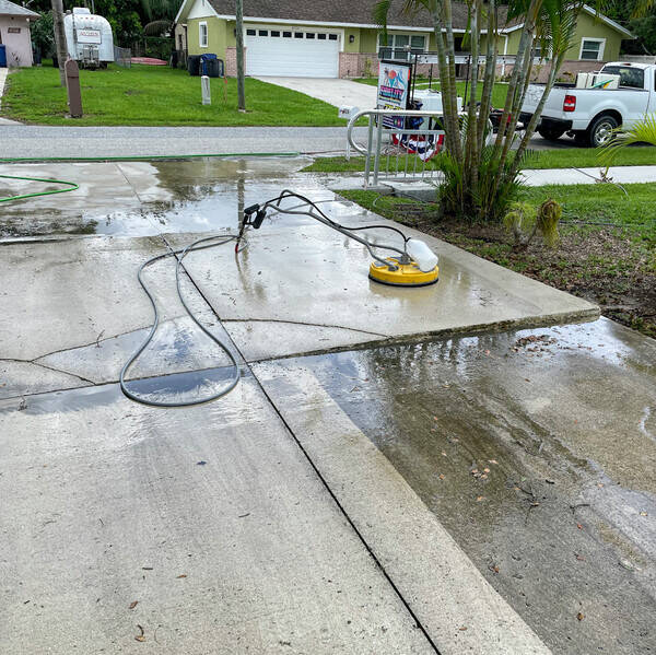 Concrete Cleaning in Nokomis, FL (1)