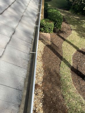 Before & After Residential Pressure Washing in Gulf Gate Estates, FL (1)