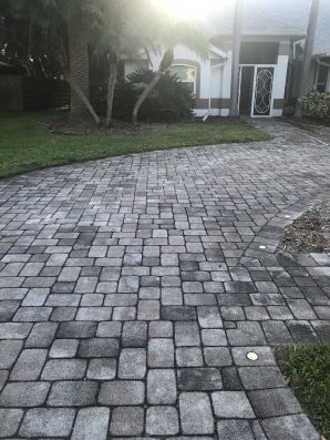 Before & After Pressure Washing in Venice, FL (1)